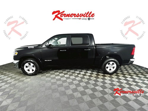 2025 Ram 1500 Big Horn 4WD 4-Door Pickup Truck Remote Start Backup Camera - Picture 4 of 12