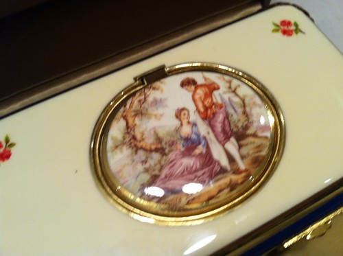 Reuge Music Rare French Porcelain Mechanical Singing Bird Box - Picture 3 of 8