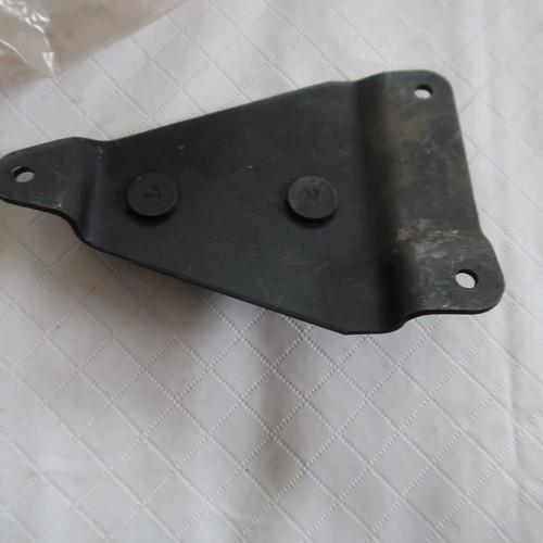 NOS 1982 Corvette Cruise Control Servo Bracket 14040576 - Picture 2 of 2