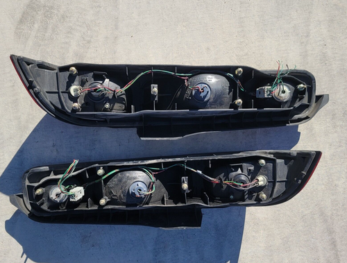 94-01 HONDA INTEGRA TYPE R DC2 - TAIL LIGHT LAMP SET LEFT RIGHT - OEM - Picture 10 of 12