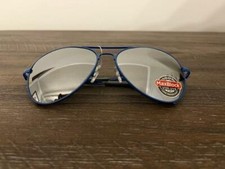 Foster Grant blue sunglasses 100 MaxBlock UVA/UVB Protection