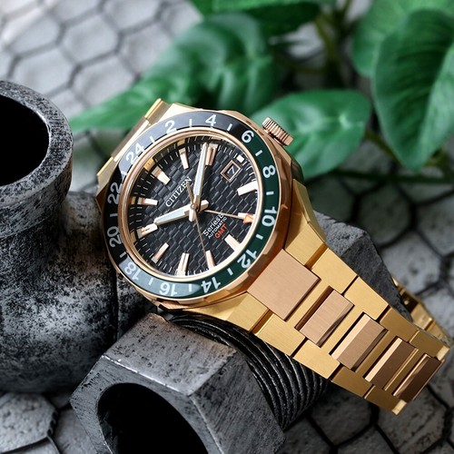 Citizen Series 8 NB6033-51E GMT Gold Tone Black Analog Automatic Men Dress Watch - Picture 1 of 9