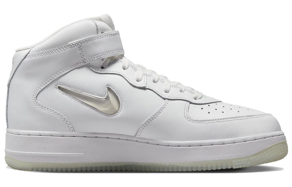 ポジャギ　97×69 オフホワイト　No.167 Nike Air Force 1 Mid Color Of The Month - Summit White 2023
