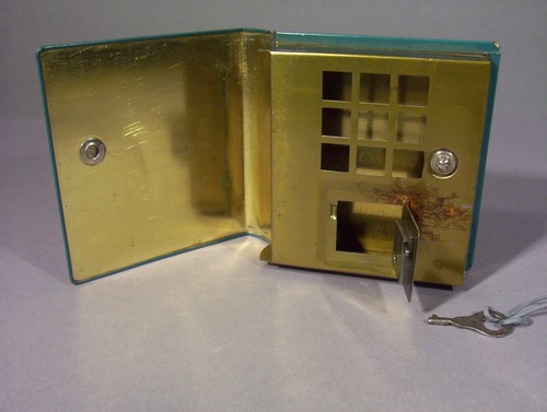 DRGM Blechspardose Buch Spardose mit Schlüssel Metall, Blech - Buchspardose - Bild 5 von 6