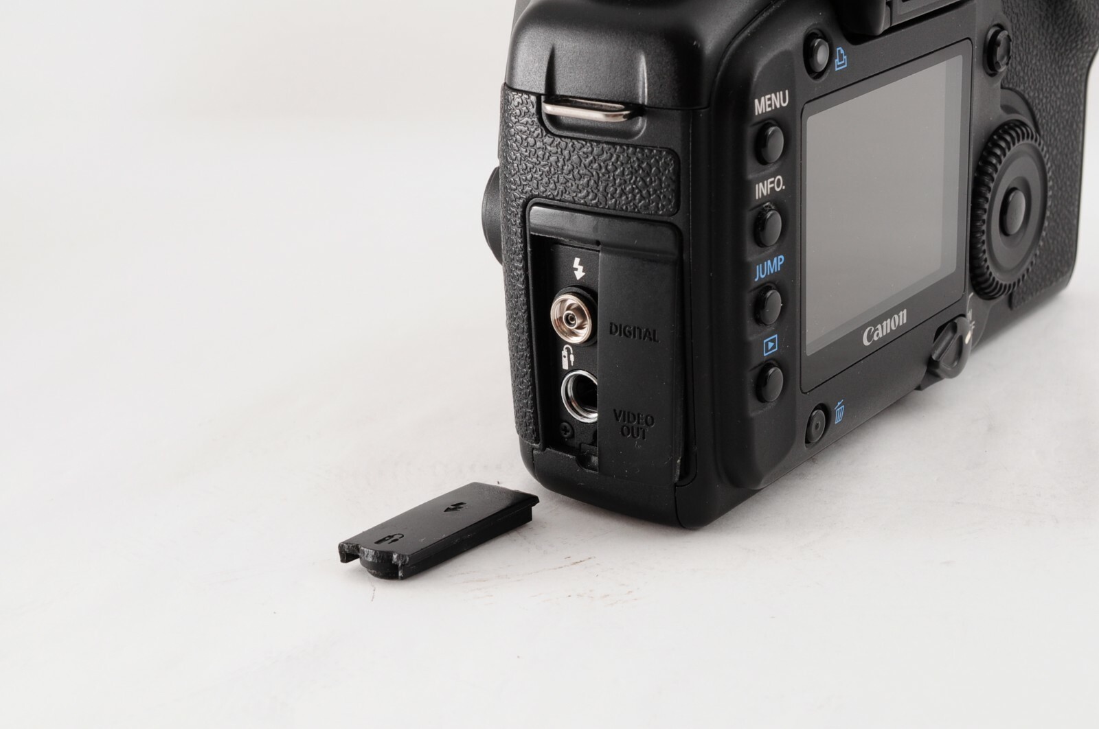 Canon EOS 5D DSLR 12.8 MP Black Body w/ Battery Charger From Japan #73 Laatste baan, winst