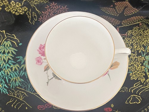 Elizabethan Bone China Teacup Saucer autumn pink rose VTG granny core - Picture 3 of 5