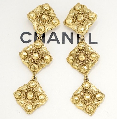 Collectors CHANEL Signed 2CC3 Gold Plated NECKLACE SET w Long Drop Clip EARRINGS - Picture 6 of 12