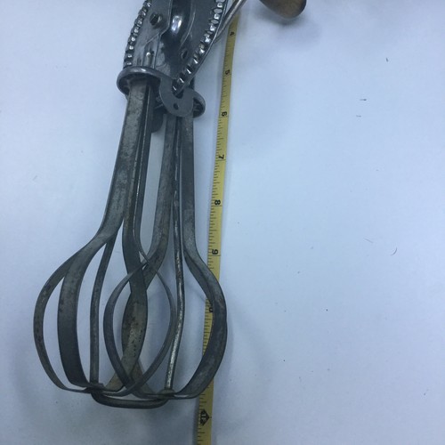 Vintage Egg Beater Manual Mixer Ekco With Wood Handle - Picture 6 of 7