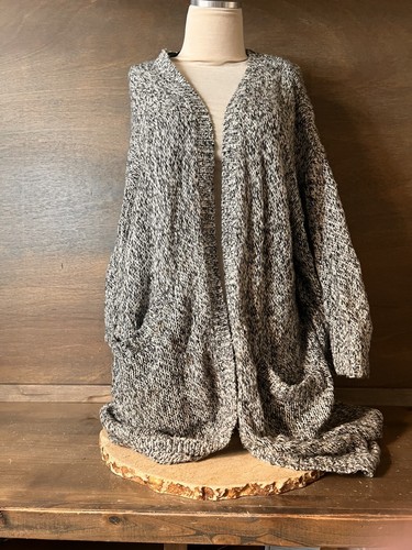 Womens H&M Knit Sweater SS Open Front Cardigan Black White grey oversized S - Picture 1 of 6
