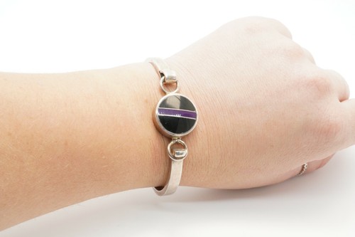 Vintage Taxco Mexico Sterling Silver Onyx Bangle Bracelet - Picture 7 of 7