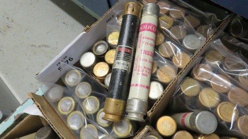 Duel Element Delay Fuse FRS-R TRS-R ECSR FLSR 2/10 Amp geworfen 60 Amp 600 Vac RK5 - Bild 77 von 111