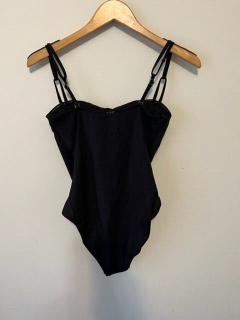 Foto 4 di 4