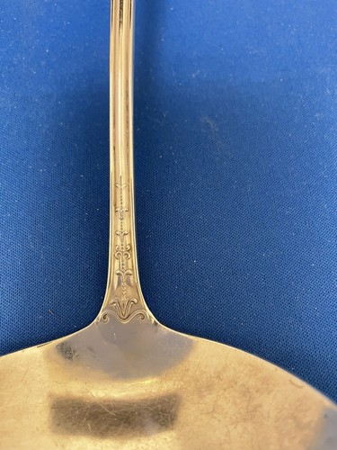 VINTAGE 1905 WILLIAMS BROS. QUEEN HELENA - ALMA PATTERN LARGE 10” LADLE - Picture 6 of 9