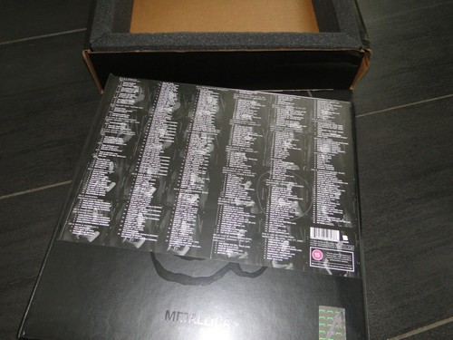 Metallica "Black Album" Deluxe Box Set 14CDs / 6LPs / 6 DVDs and more - Bild 2 von 2