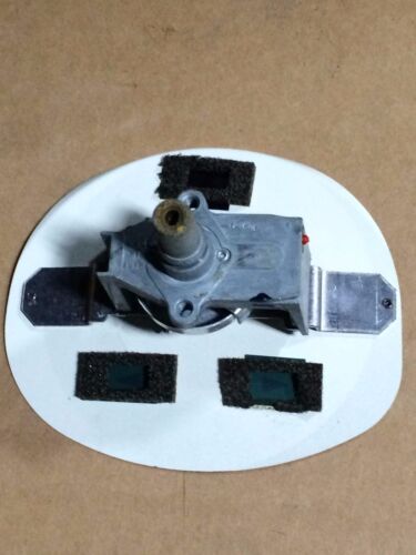 MoPar 1972 73 74 75 76 77 78 79 80 Dodge Truck Ramcharger Speedometer KPH - Picture 3 of 3