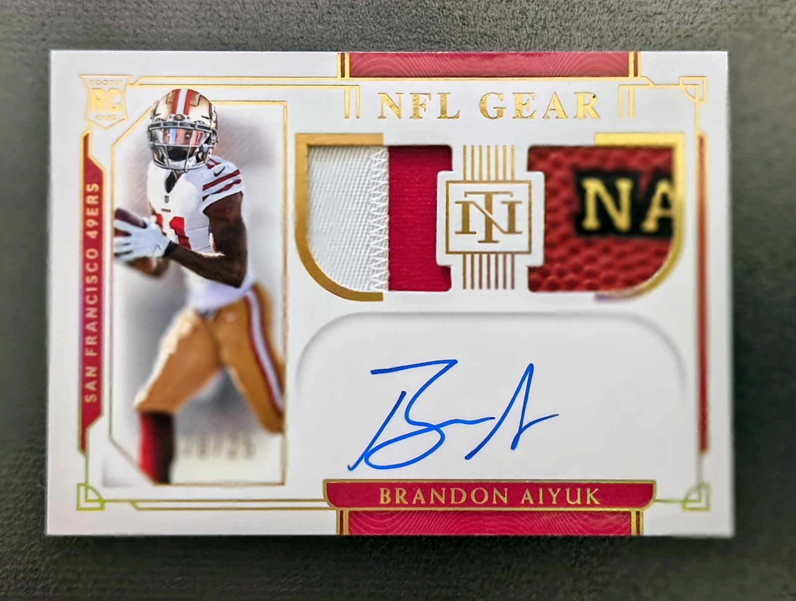 Brandon Aiyuk Panini National Treasures Rookie NFL Gear Signatures Combos #BA Base