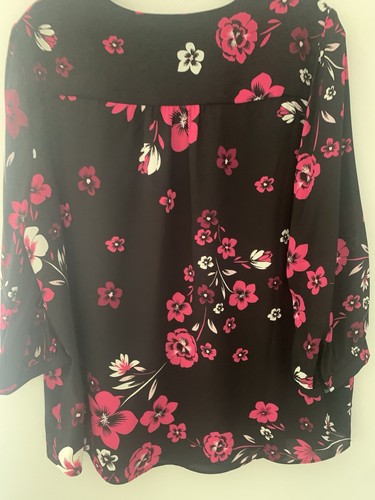 ELLE Black Floral Bogo Festival Formal Business Career  V-Neck  Top Womans SZ XL - Picture 7 of 10