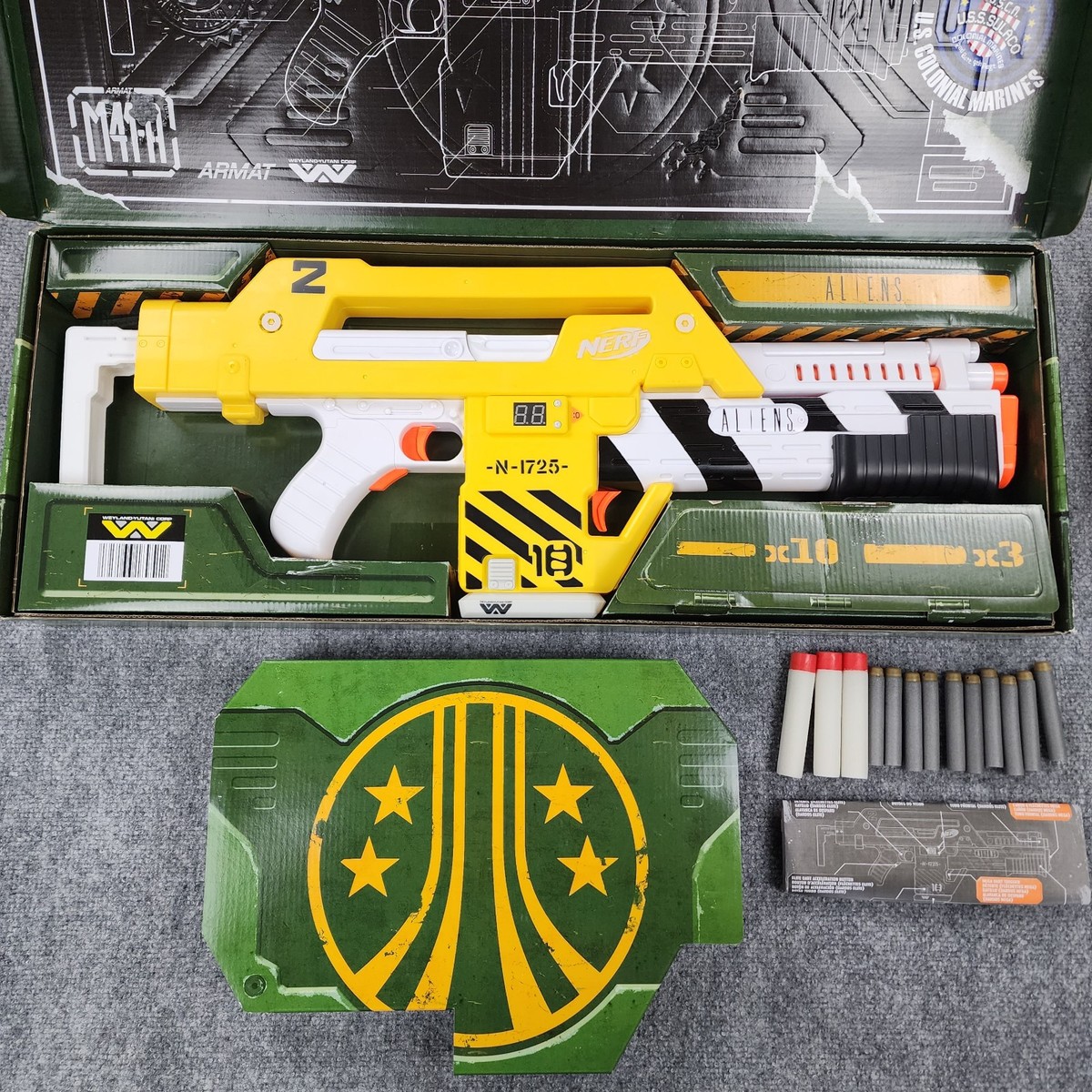 NERF LMTD Aliens M41-A Pulse Blaster Hasboro Rifle Replica NERF LMTD Aliens M41-A Pulse Blaster Hasboro Rifle Replica