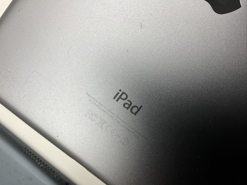 Lote de 4 iPads de Apple - Sin alimentación / No funciona - TAL CUAL - Imagen 8 de 8