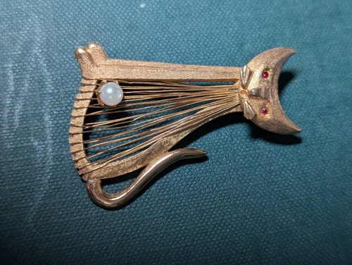 Vintage 1960's Brooks Spinneret Cat Kitten Red Eyes Gold Tone Brooch - Picture 6 of 14