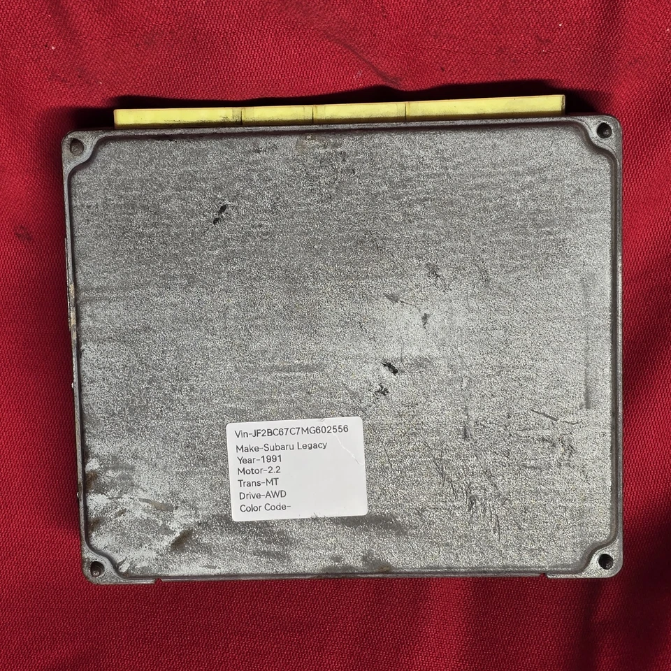 Módulo de motor Subaru Legacy 22611-AA692 ECM ECU 91 92 OEM MECF-M52 Foto 2 de 4