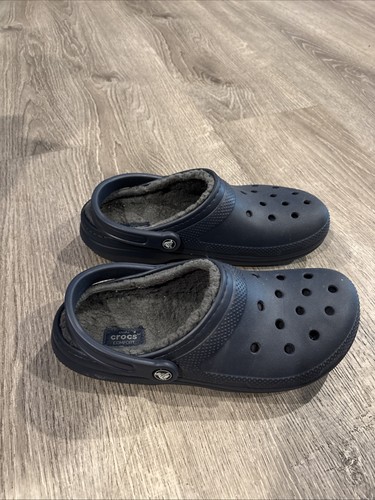 Crocs Women’s Size 10/ Men’s 8 Navy Classic Lined Clog Slip On Fleece Faux Fur - Bild 4 von 7