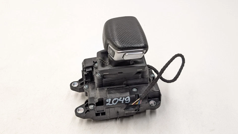 AUDI Q7 MK2 4M PALANCA DE CAMBIOS SELECTOR PALANCA DE CAMBIOS 4M2713041D 2016 Foto 2 de 4