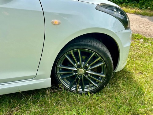 SUZUKI SWIFT 1.6*SPORT*1Owner-7Suzuki Svs-Xenons-Nav**OUTSTANDING CHERISHED - Picture 5 of 24