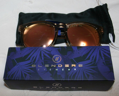 Blenders Eyewear Sunglasses Translucent Gold Citrus Blast Polarized Logo Boxed