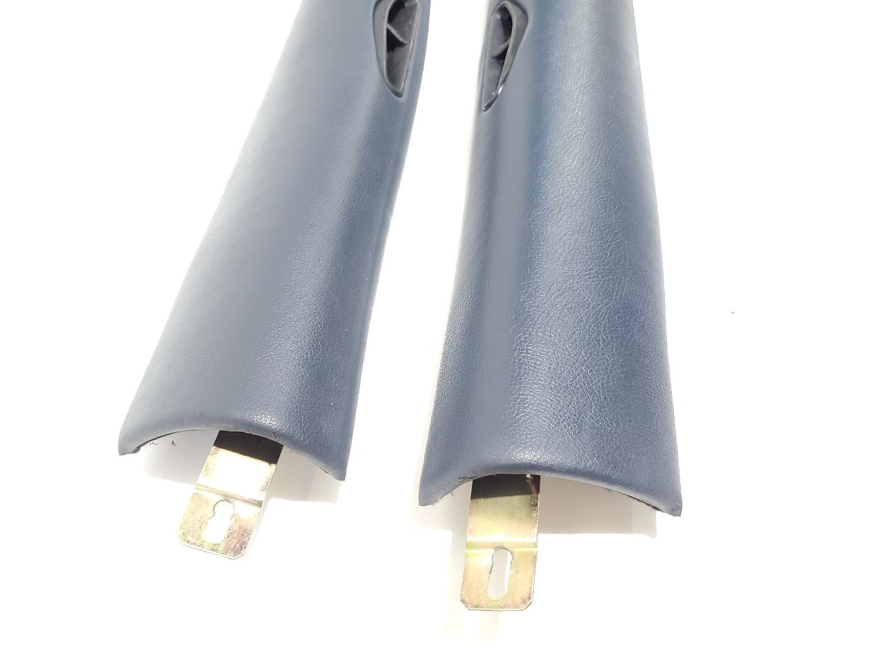 Used Part fits: 2003 Maserati SPYDER CC Grade A