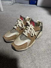 Size 9 - Nike Stussy x Air Huarache LE 2021 Desert Oak