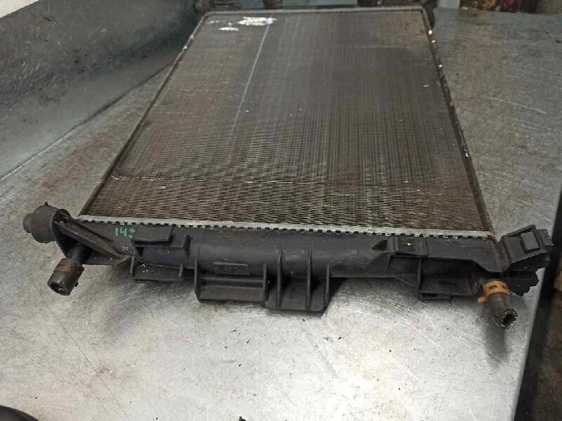 8200115542B radiador de agua para RENAULT SCENIC II 2.0 2003 3681466 - Immagine 3 di 4