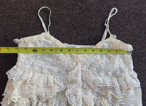 LoveShack ausgefallenes Tanktop Abbott Blumen bestickt Rüschen creme Gr. 00/XS (bal) - Bild 14 von 15