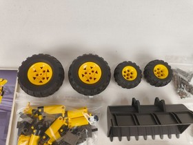 LEGO TECHNIC 8455: Pneumatic Excavator