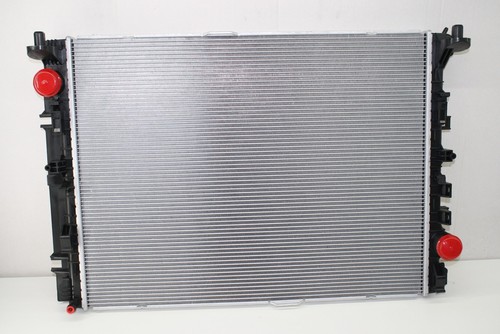 NEW MERCEDES-BENZ C W205 Cooling Radiator A0995000501 C63 - Picture 2 of 2