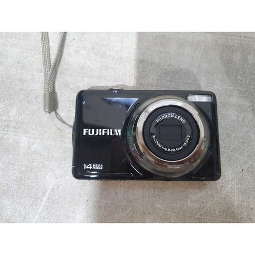 Fujifilm Finepix JV300 Digitalkamera schwarz 3x optischer Zoom 14MP integrierter Blitz