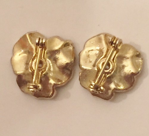 2 Enamel Pansy Brooch Scatter Pins Gold Dark Pink Vtg 3/4" x Pins - Picture 6 of 13