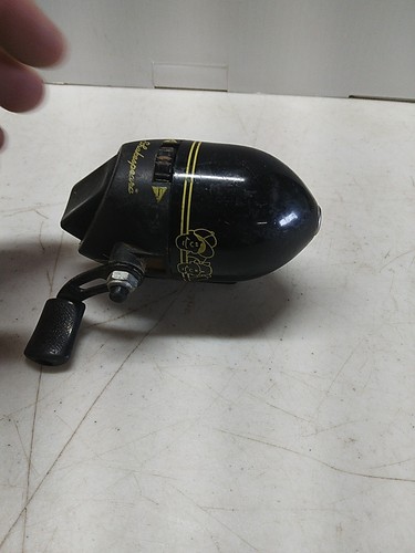 Shakespeare SC35K Spincast Reel - Picture 3 of 5