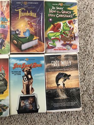 7 Warner Bros Family Entertainment VHS Iron Giant/Willy Wonky