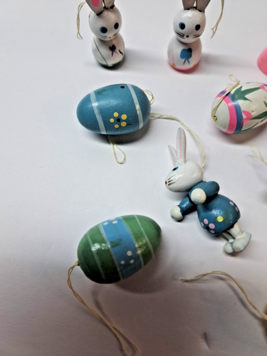 Miniatur Osterschmuck Holz handbemalt Hasen Eier 18 Stück Vintage  - Bild 9 von 10