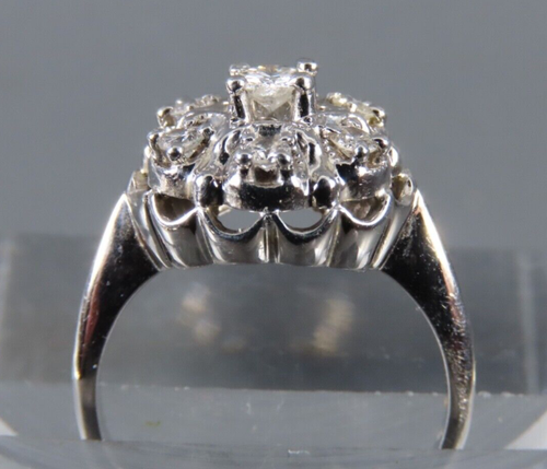 14K WHITE GOLD Pretty Cocktail Ring 1/3TCW NATURAL DIAMONDS Round Star Cluster 5 - Picture 3 of 10
