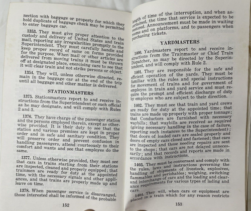C&O and B&O Railroad Operating Rules 1969 cdt-29 vintage handbook J. Badwina Jr - Picture 8 of 8