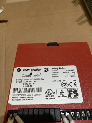 Allen Bradley 440R-E21358 Expansion Safety Relay MSR122E - Picture 3 of 4