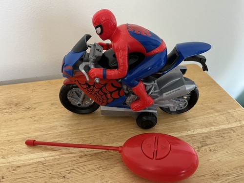 Marvel Spider-Man RC Remote Control Motorbike With Remote - Picture 3 of 6