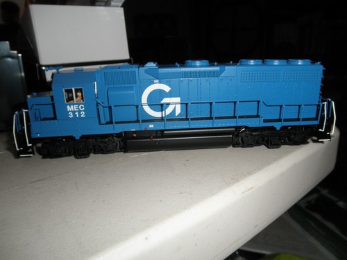 Maine Central - Guilford Blue - GP40 con CCC y sonido - Imagen 1 de 8