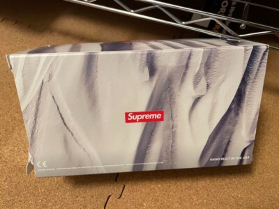 Supreme Smith Collaboration Cariboo OTG Ski Goggle Goggles
