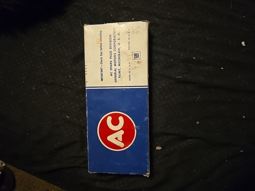(8) NOS AC C85 Star Tipped Commercial Spark Plugs Made In 1969 OEM - Picture 11 of 11