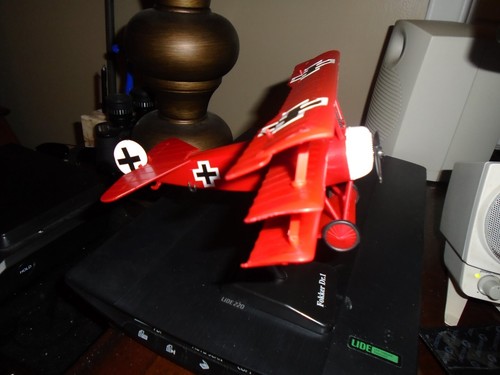 Classic Planes German Red Baron Fokker Dr. 1 Model Kit USA
