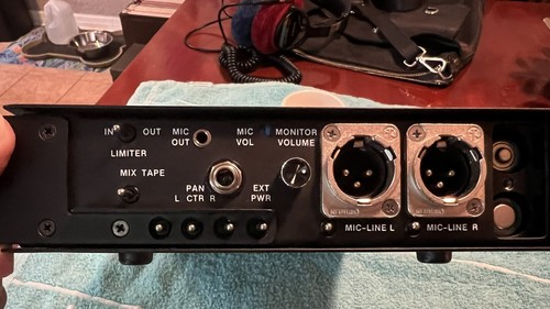 Wendt X4 4-Channel Portable ENG Field Mixer W BDS Power Cable! Great Shape! - Picture 9 of 21