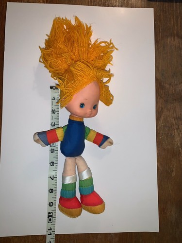 Vintage Rainbow Brite (circa 1983) 10" Plush Doll Hallmark/Mattel _TOTALLY RETRO - Picture 3 of 12